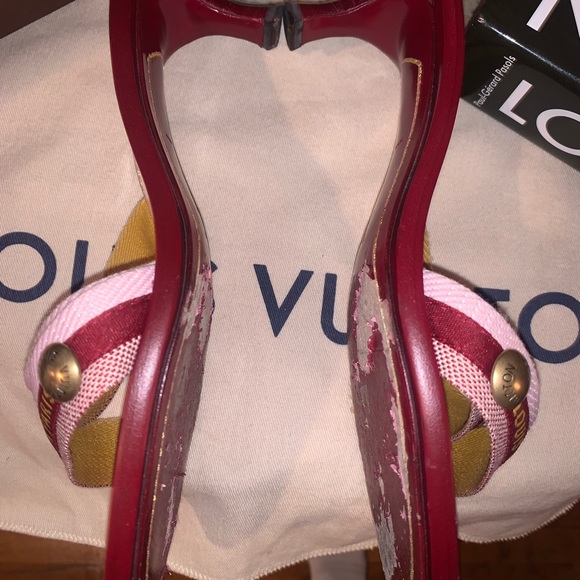 Louis Vuitton Tri- Color Slide - Picture 4 of 9